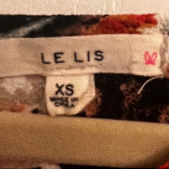 LeLis Floral Blouse - Picture 4 of 6